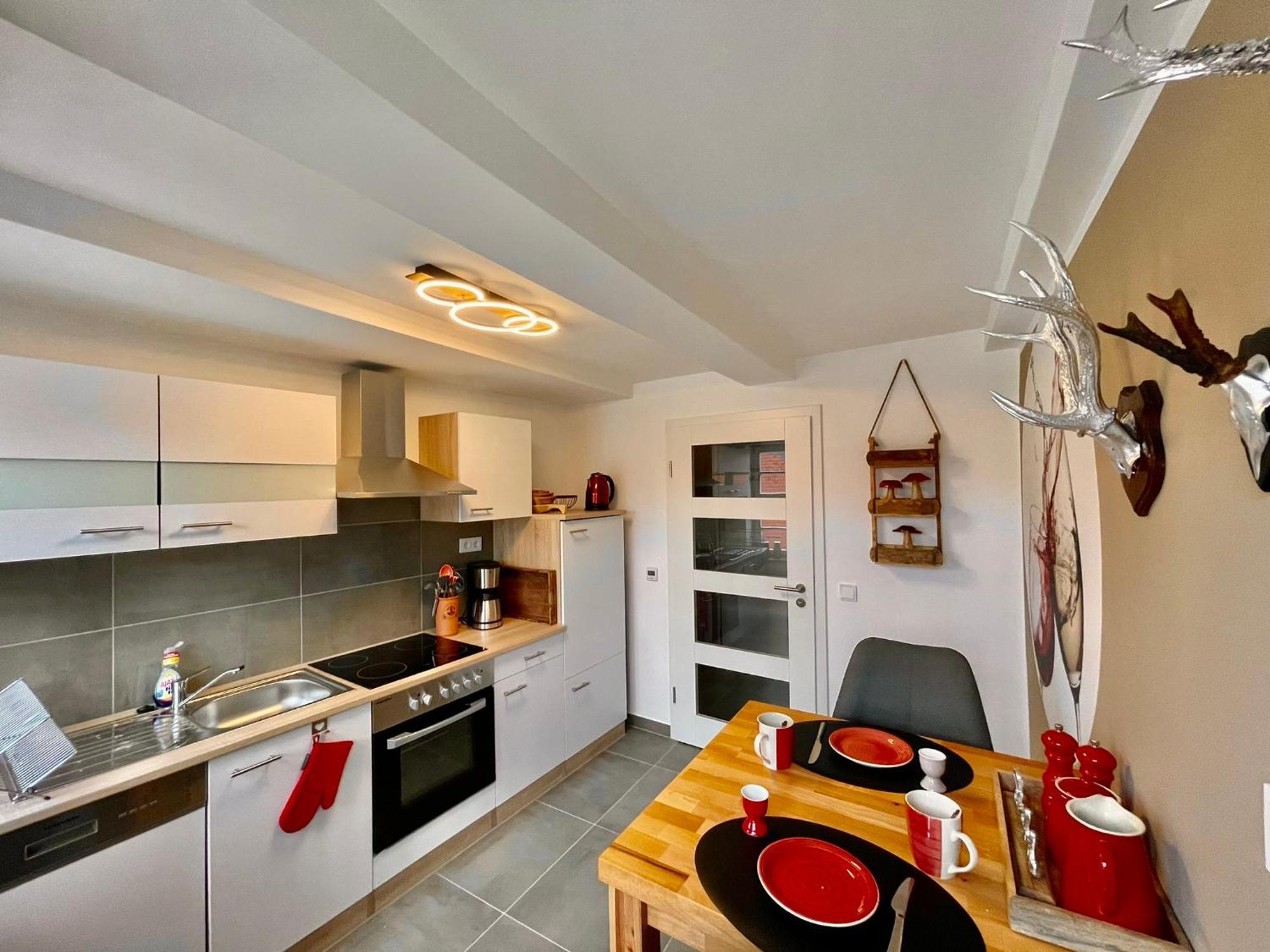 Homelikestay: Ferienwohnungen - Wernigerode - Wlan - Bestlage - Liebevolle Einrichtung ภายนอก รูปภาพ