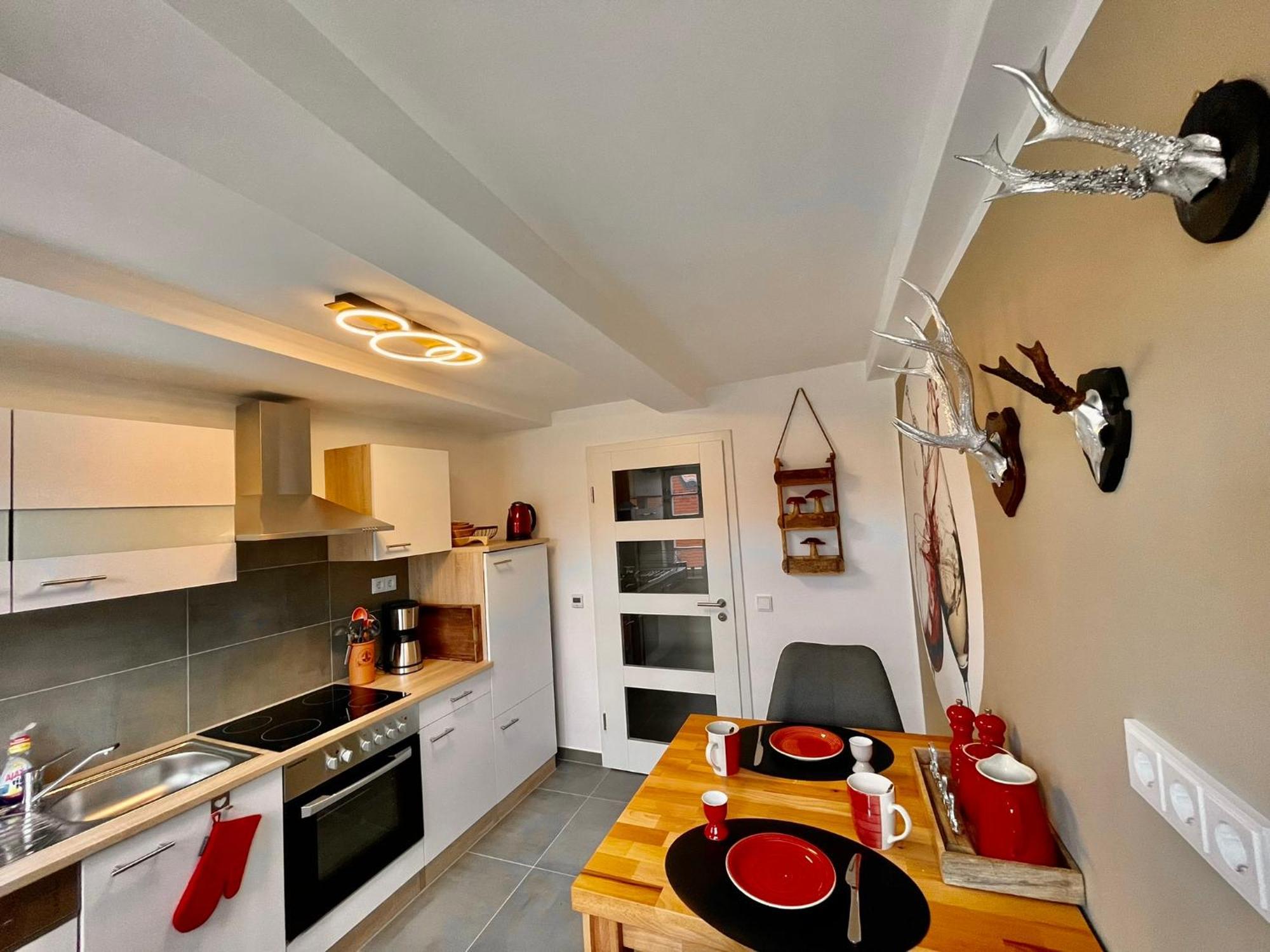 Homelikestay: Ferienwohnungen - Wernigerode - Wlan - Bestlage - Liebevolle Einrichtung ภายนอก รูปภาพ