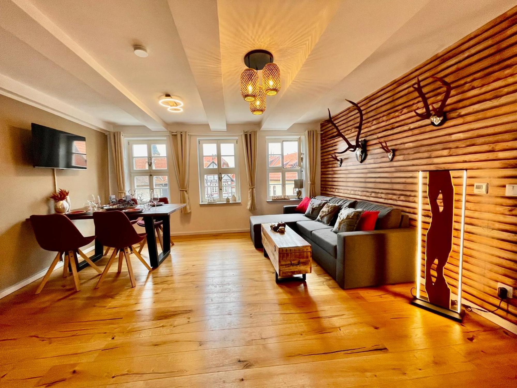 Homelikestay: Ferienwohnungen - Wernigerode - Wlan - Bestlage - Liebevolle Einrichtung ภายนอก รูปภาพ