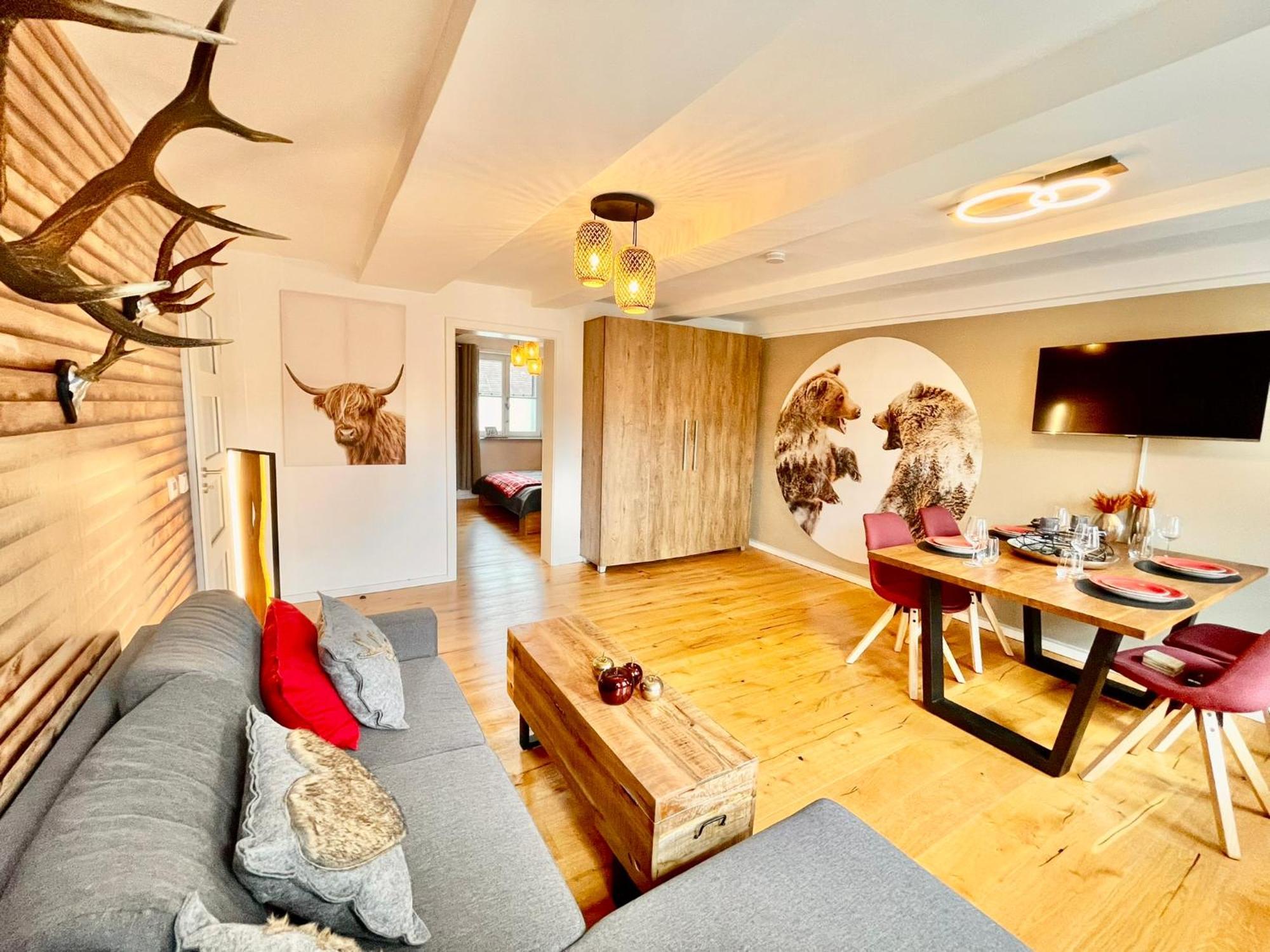 Homelikestay: Ferienwohnungen - Wernigerode - Wlan - Bestlage - Liebevolle Einrichtung ภายนอก รูปภาพ