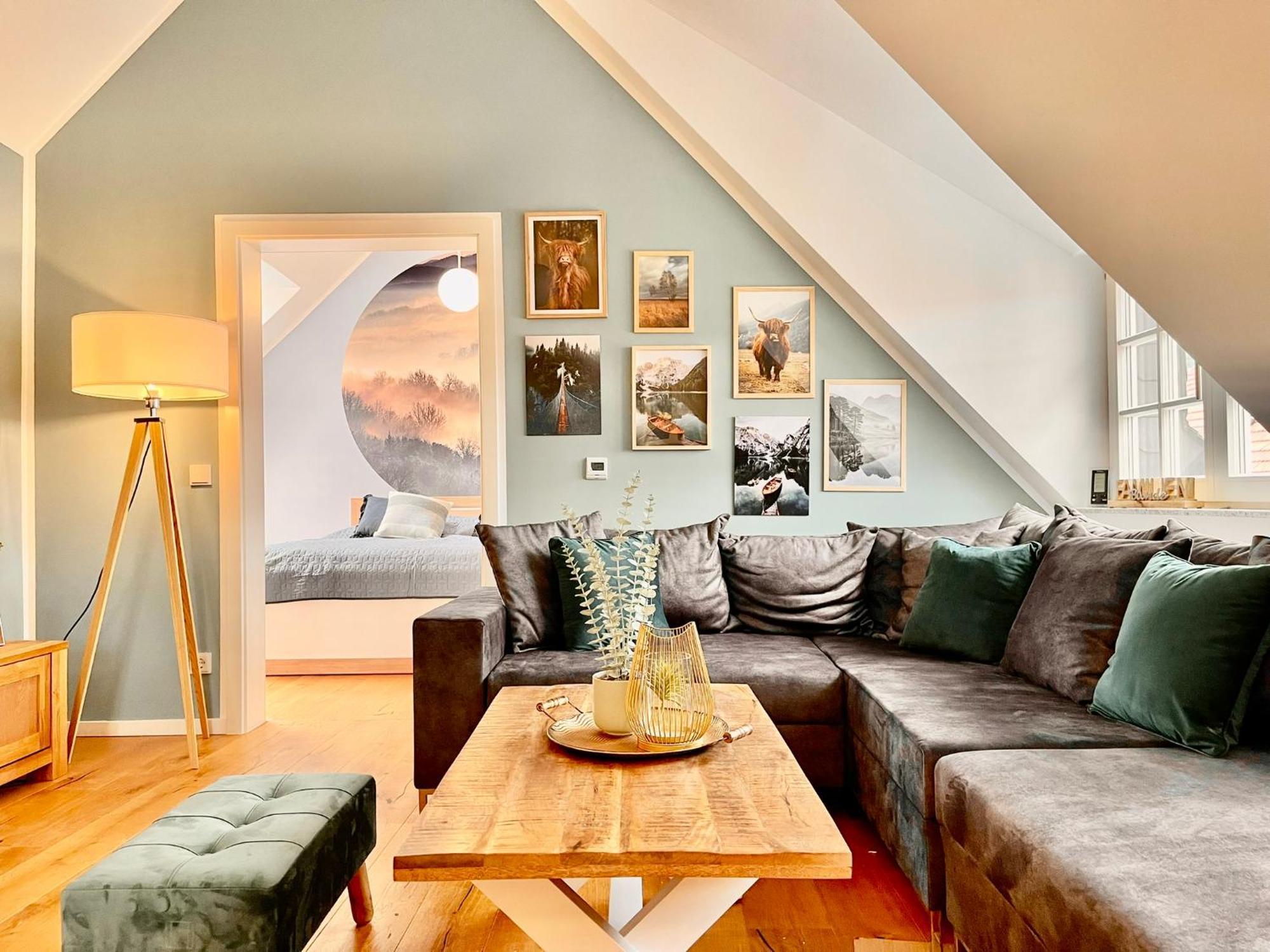 Homelikestay: Ferienwohnungen - Wernigerode - Wlan - Bestlage - Liebevolle Einrichtung ภายนอก รูปภาพ